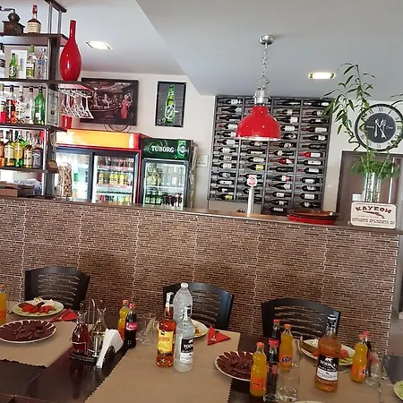 Podkovata 2*